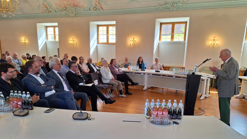 Die Jubiläumsveranstaltung „50 Jahre Mieterverein Freising“ findet im Barocksaal im Landratsamt Freising statt. © Mieterverein Freising